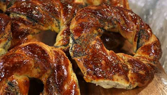 Evde haşhaşlı çörek yapmanın incelikleri