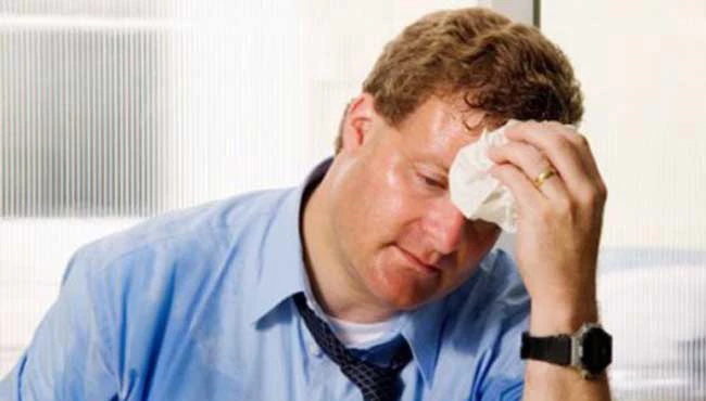 Bu sorun 4 mevsim terletiyor!