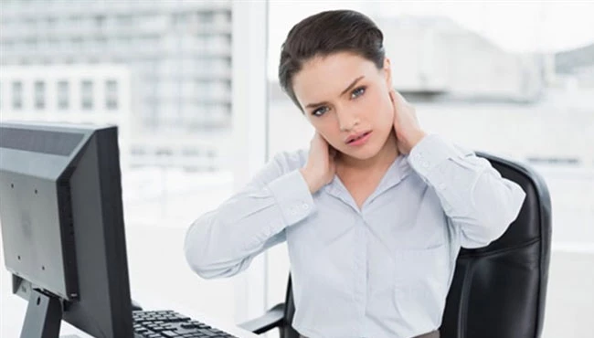 Hareketsiz yaşam ve yanlış egzersiz sakatlayabilir