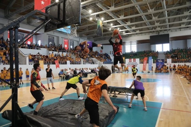 3 bin 250 çocuk yaz boyu spor yapacak