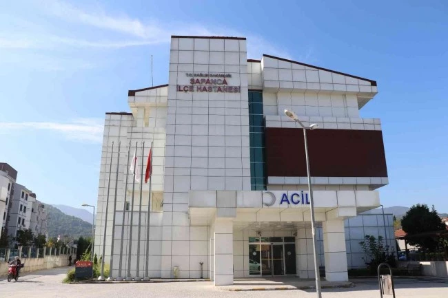 Tıbbi sekreterden tepki çeken paylaşım