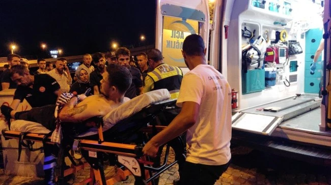 Sokakta, bir kişiyi bıçaklayan şüpheli tutuklandı