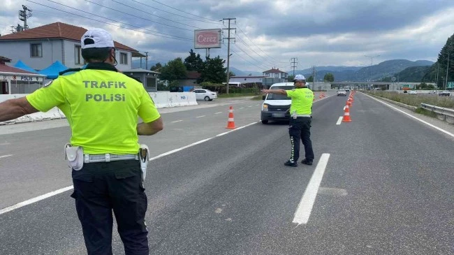 Kural tanımayan sürücülere ceza yağdı