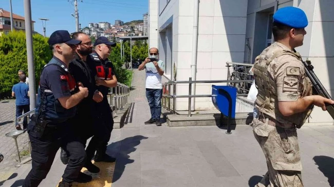 1 kişiyi öldürüp, 2 kişiyi yaralayan katil tutuklandı