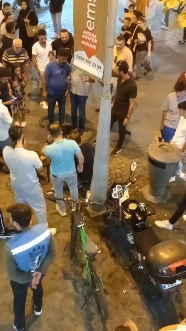 Yolu paylaşamayınca bıçakladı